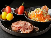 気軽に楽しめる前菜各種ご用意しています。