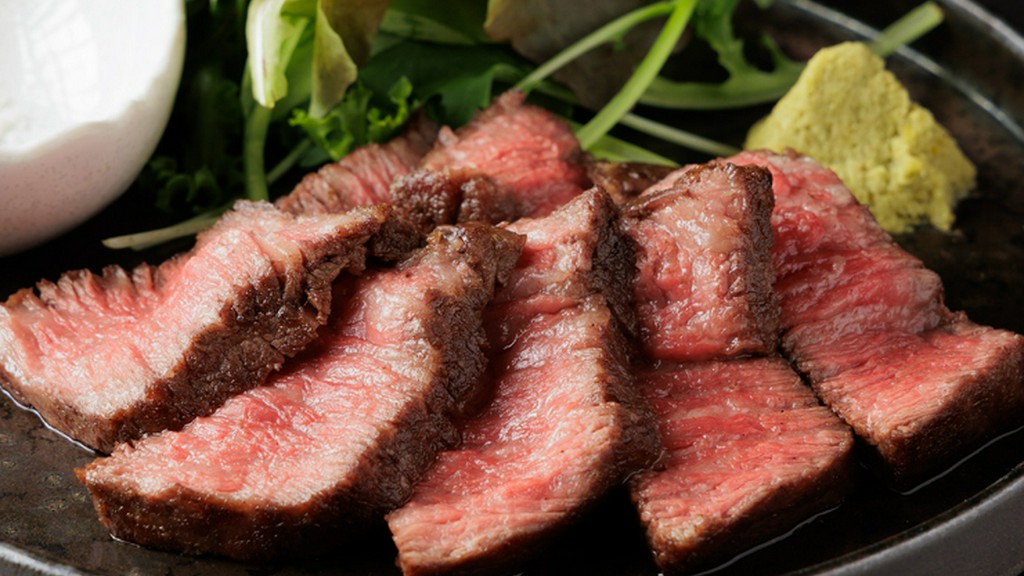 鉄板焼きをカジュアルに味わうことも