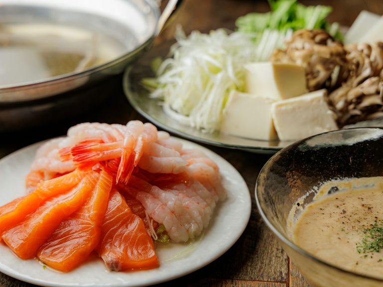 いつもの仲間との食事に。女性同士の利用も歓迎