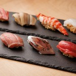 おまかせコース(小料理2品＋お味噌汁付き)