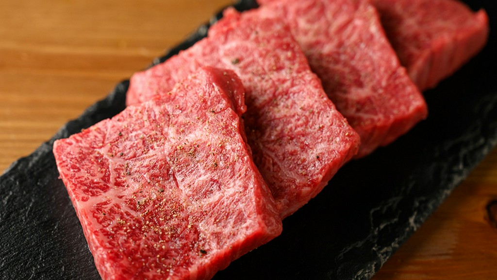 美食に会話が弾む、ワンランク上の肉会に