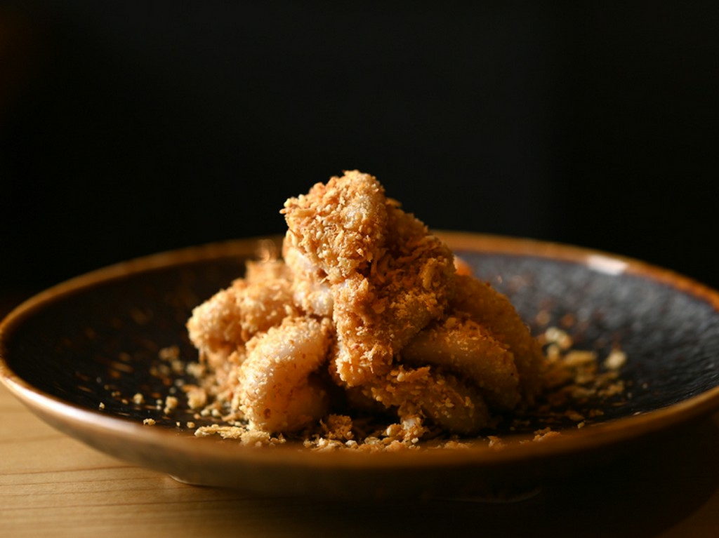 濃厚でクリーミー。とろけるような味わいの『真鱈の白子（くもこ）の冷たいフライ』