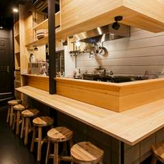 気軽に立ち寄れるカジュアルな雰囲気