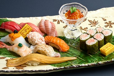 Sushibarutsukinoneuehommachi