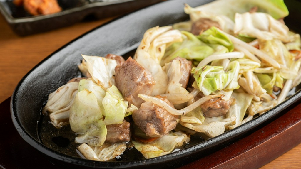 肉には適度な脂肪が含まれ、焼くことでジューシーさを存分に味わえる『鹿児島県産豚ハラミ150g』