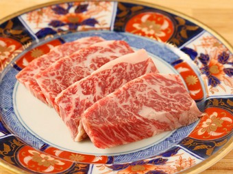 赤身・サシの味わい深い黄金比『特別知床牛ハラミ』