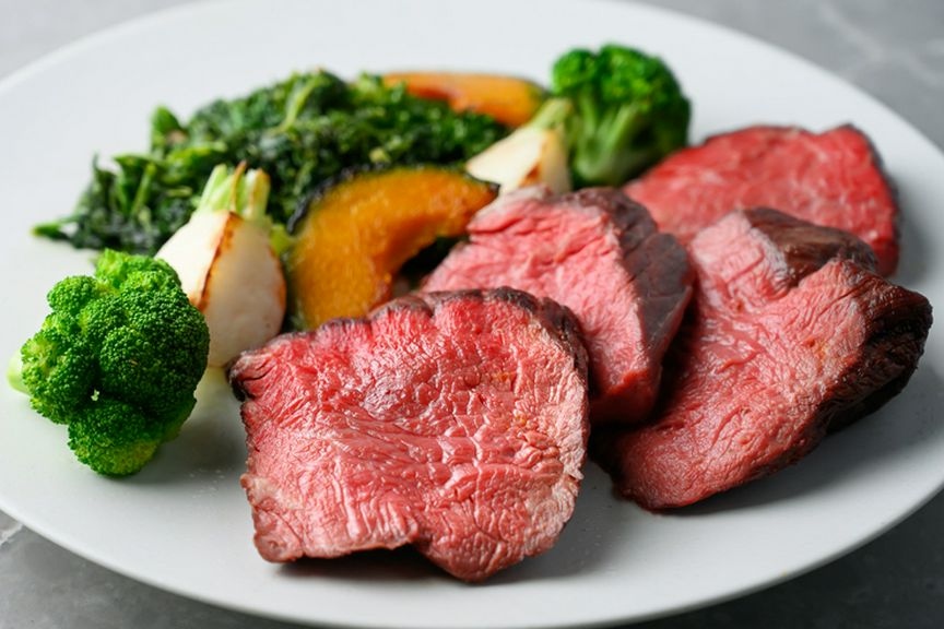 和牛フィレ ローストビーフ "ステーキカット"