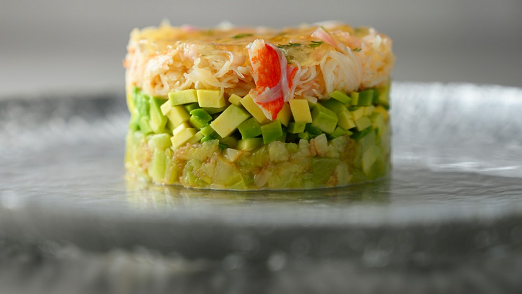 柑橘のジュレ、毛蟹、アボカド、茄子の四重奏