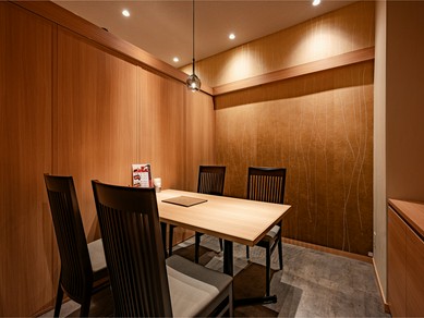 ハレの日にも利用できるプライベートな個室空間を完備