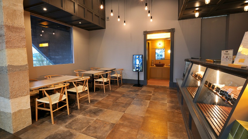 落ち着いた雰囲気の店内は女子会利用も歓迎