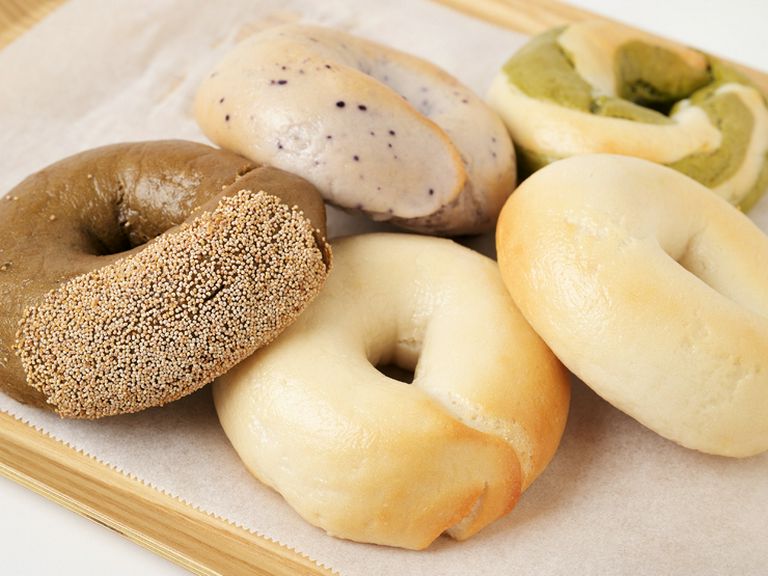 お店こだわりのパン・ベーグルをテイクアウト