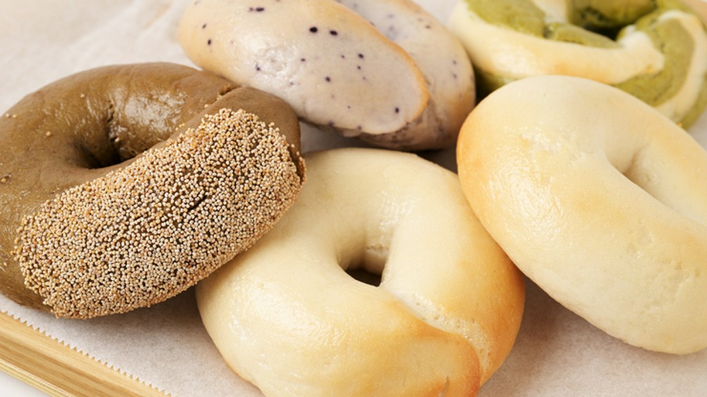 お店こだわりのパン・ベーグルをテイクアウト