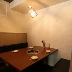 独立席でリラックス。さまざまなシーンで利用できる快適な空間