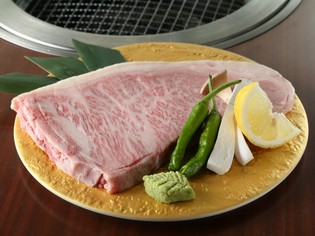 品質に妥協せずに厳選された宮崎牛ステーキ