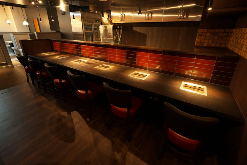 自分だけの時間を楽しむ、居心地抜群の焼き肉空間