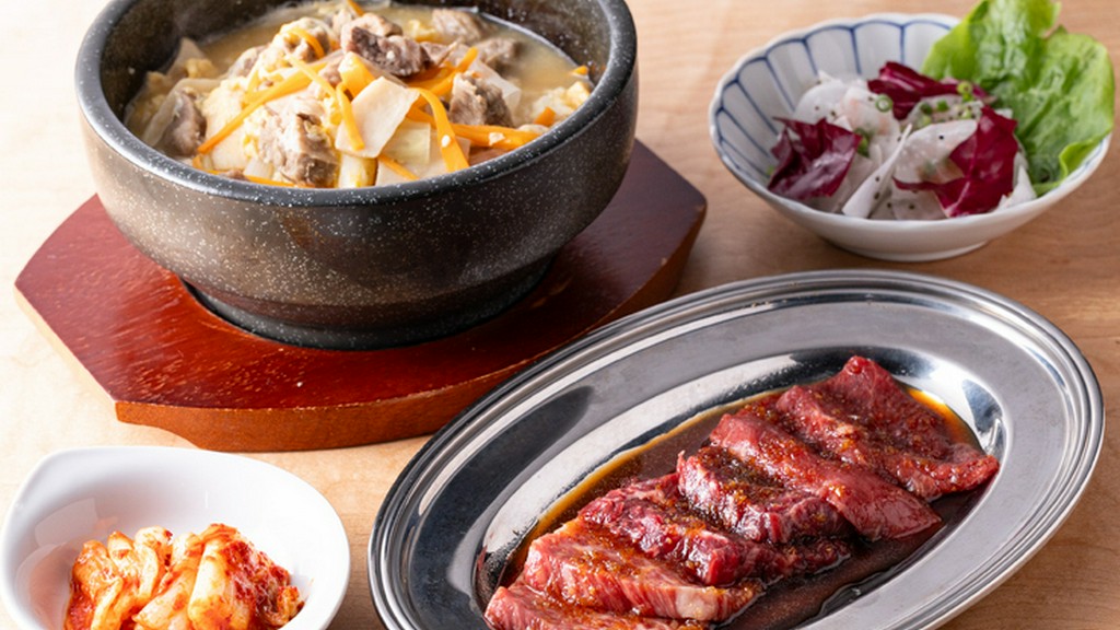 焼き肉のおいしさがさらに引き立つ、厳選された焼酎