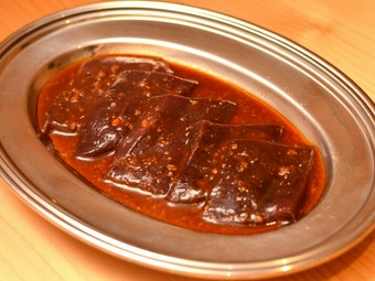 隠れた人気メニュー。臭みのないレバーでおいしさ再発見『牛レバー』