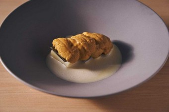 『ホワイトアスパラと生ウニ』