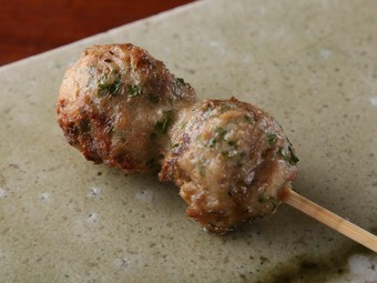 予想を裏切る新しい美食体験『ケールつくね』