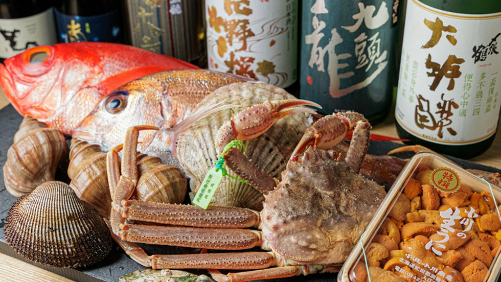 その時季一番の魚介を吟味し、伝統×新趣向の寿司とアテを披露