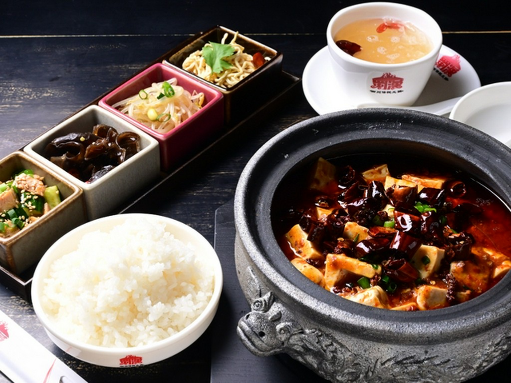 油かけ麻辣豆腐土鍋