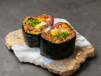 目と舌で楽しむ、大人のための逸品『これぞ肉巻き』