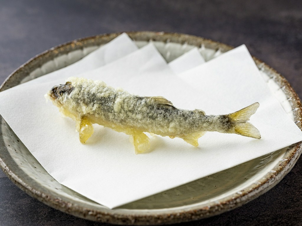 旬の食材をシンプルに食す。当日のオススメも要チェック