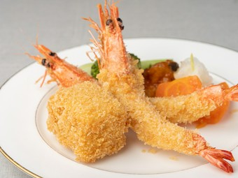 世代を問わず愛される味。オススメセット『エビフライ＆カニコロset』