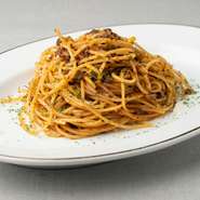 サラダ・パン付き
※パスタは『あらびきポールのサルシッチャ』『じっくり煮込んだミートソース』から1種お選びいただけます。