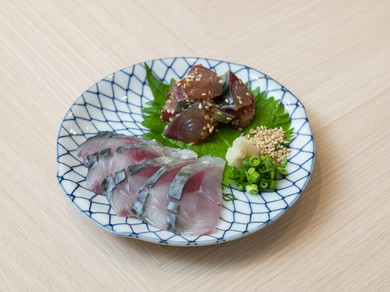 ご予約制の贅沢な一品。前日までの予約制で提供される『長崎五島の活鯖』