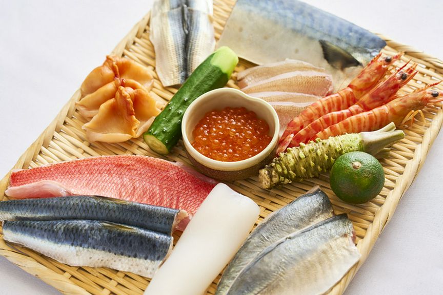 上質な魚介を丁寧な仕事で最高の鮨ネタに。生産者の顔が思い浮かばれる至高の江戸前鮨