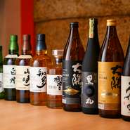 生ビールをはじめ、ワインや焼酎、日本酒、カクテル、サワーなど30種以上が揃った飲み放題プランがあります。韓国酒のマッコリやチャミスル、ソフトドリンクも10種類以上あり、お酒が苦手な方にもオススメです。