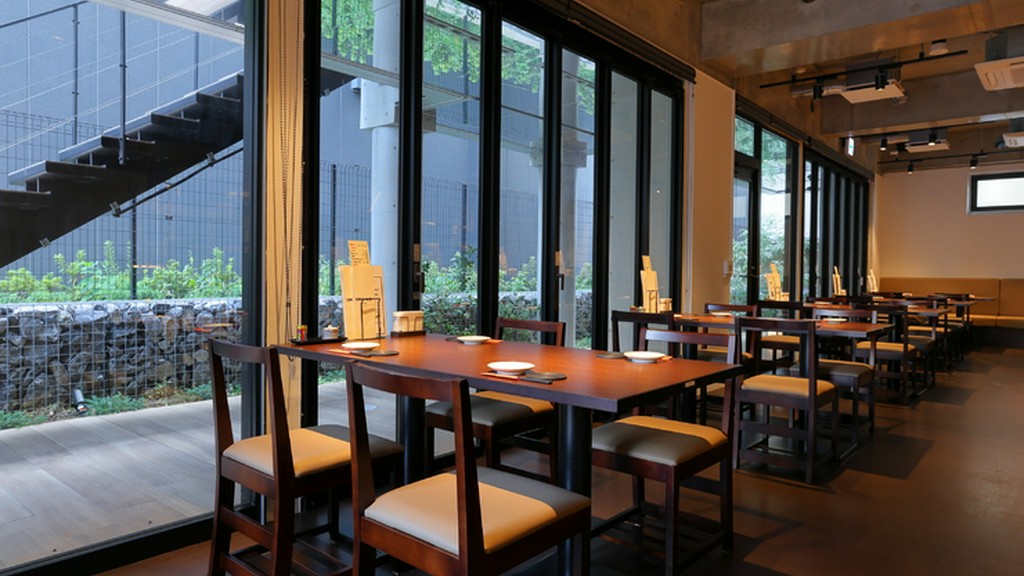 しっかり楽しみたい日も。気軽に飲みたい日も歓迎