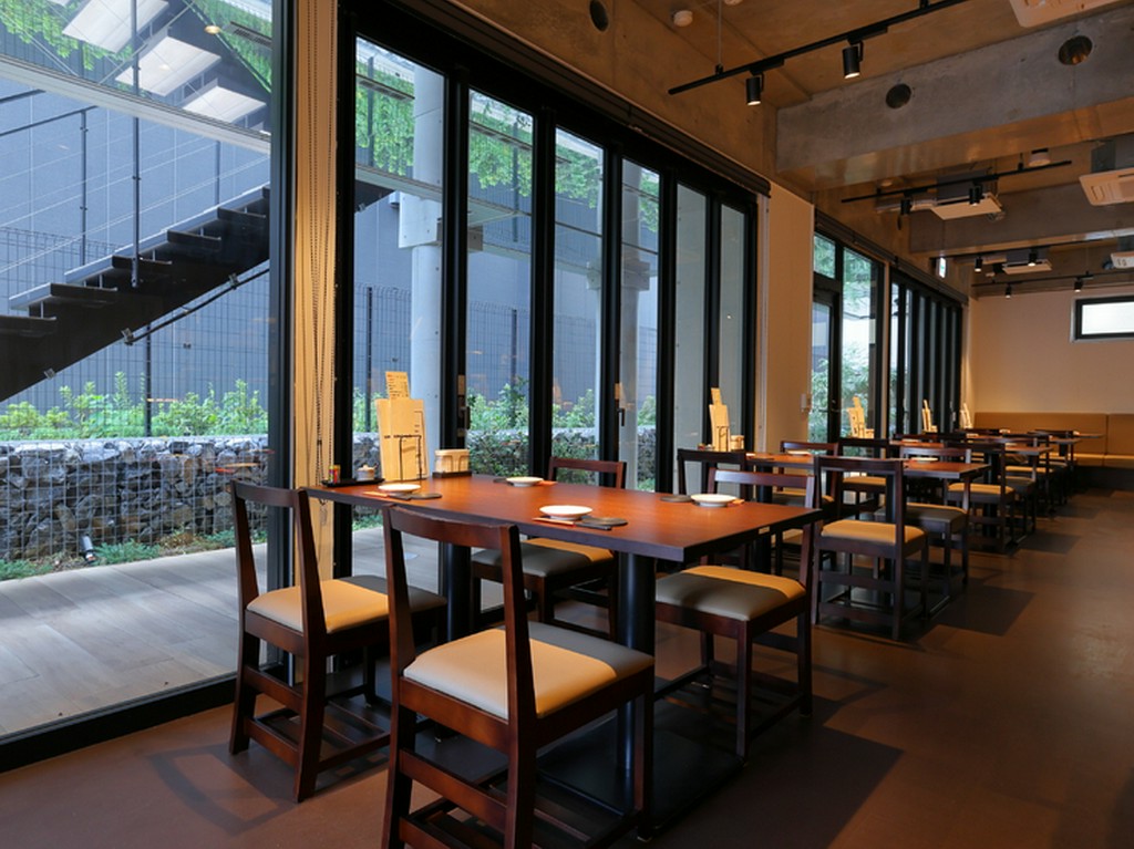 しっかり楽しみたい日も。気軽に飲みたい日も歓迎