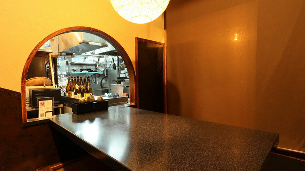 和モダンな空間に3つの個室で幅広いシーンに対応