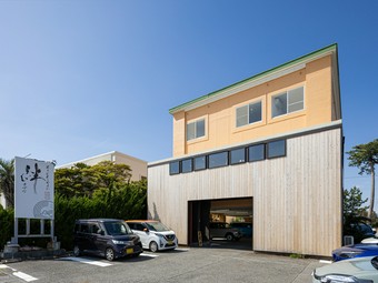 全席オーシャンフロント。爽やかな海が間近に見えるロケーション