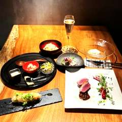 【丁寧な仕込みをする為ランチ営業を行わずに時間をかけた仕込みをしております】
