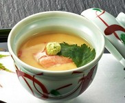 ・蟹サラダ(2~4人前) 2,420円
・汲み湯葉やっこ 660円
・冷奴 440円
・舞茸の天婦羅(三貫) 660円
・天婦羅盛合せ 一人前 1,980円