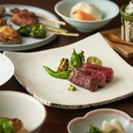 炭火焼五種を始め、神戸牛A5ランクの炭火焼などがお楽しみいただけるスペシャルコースです。