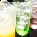 コーラ・ジンジャーエール・オレンジ・グレープフルーツ・ソーダ・ウーロン