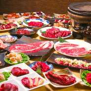 名物「３種のサガリ」
牛タン２種盛り合わせ
北海道産ハーブ牛
人気の鶏せせり
牛ホルモン
牛タンソーセージ
本日のサラダ
ナムル2種盛合わせ
ライス（大/中/小）
本日のデザート
飲み放題90分　生ビールは＋500円
