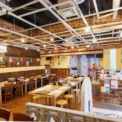 リラックスできる店内は、県外からのゲストとの食事にも活躍