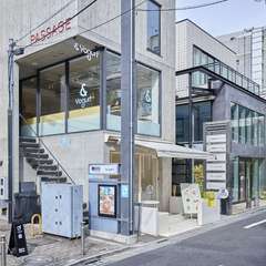 気軽に立ち寄れるカジュアルなお店