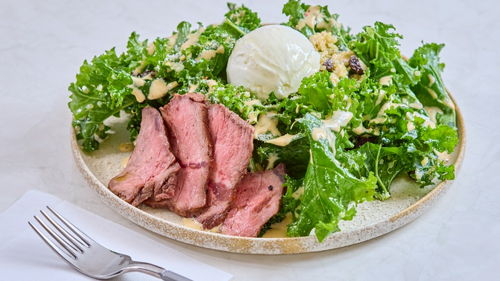 相性抜群『炭火ローストビーフ＆ケールサラダ』