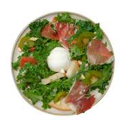 14カ月熟成のハモン・セラーノとカンパーニュを添えたグリークヨーグルトサラダ。バルサミコドレッシングで仕上げた、満足感たっぷりの一皿。
スープセット￥1,480
スープ・ドリンクセット￥1,780