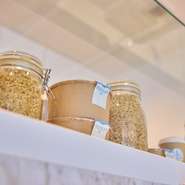 ※写真は店内飲食時のイメージです。テイクアウトは専用容器に入れてのご提供となります。