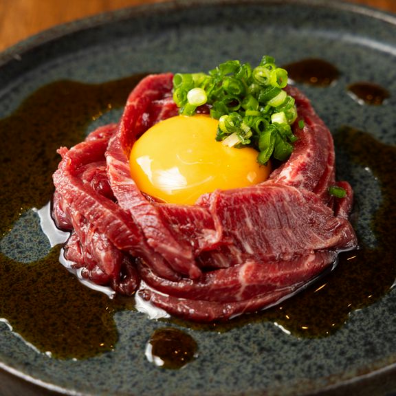 食べ比べも楽しい！馬肉のおいしさを味わい尽くせる料理の宝庫