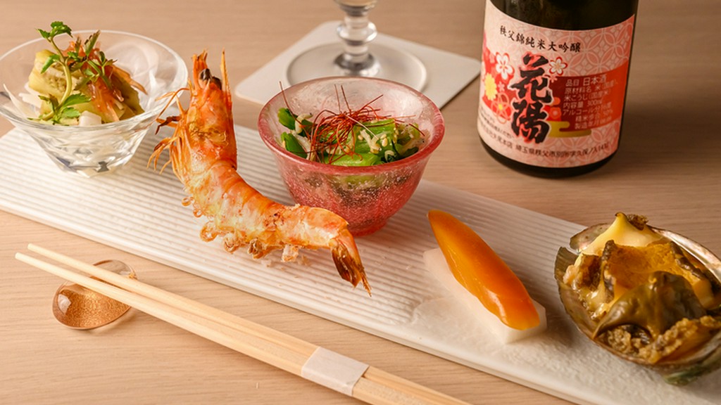 旬の食材が少しずつ丁寧に味わえる。彩り鮮やかな目にも美しい前菜『季節の前菜5種』