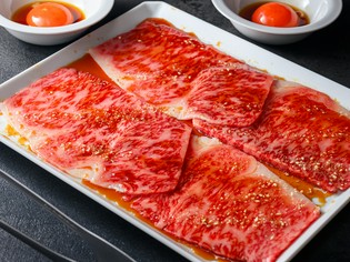上質な黒毛和牛のおいしさを満喫する『サーロインの焼きスキ』