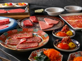 黒毛和牛をはじめ、九州の上質な食材をたっぷりと